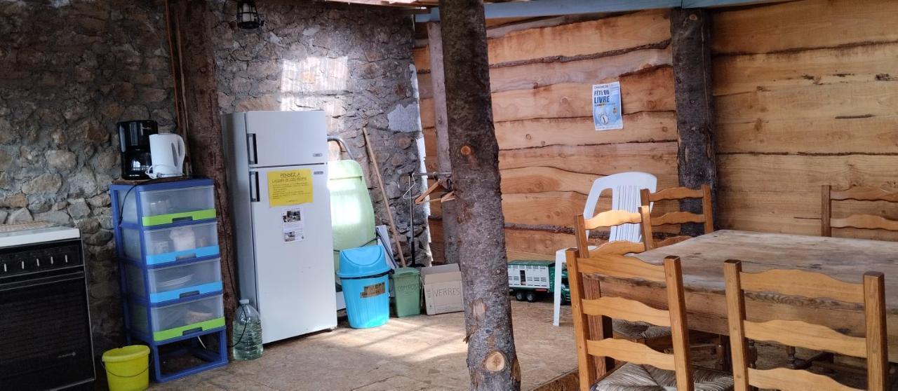 Les Soleillas pour votre zen'ittude Chalencon Exterior foto