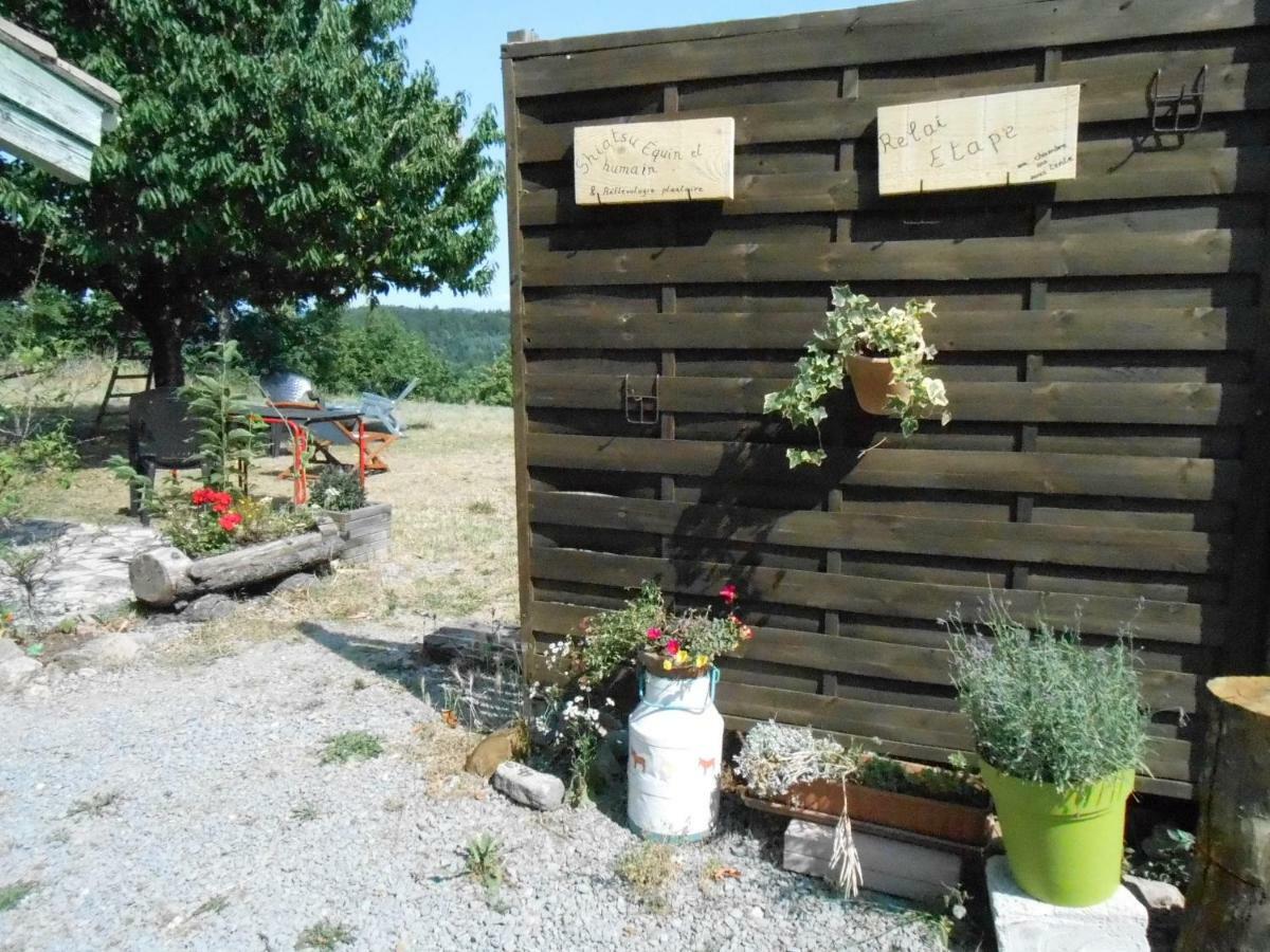 Les Soleillas pour votre zen'ittude Chalencon Exterior foto